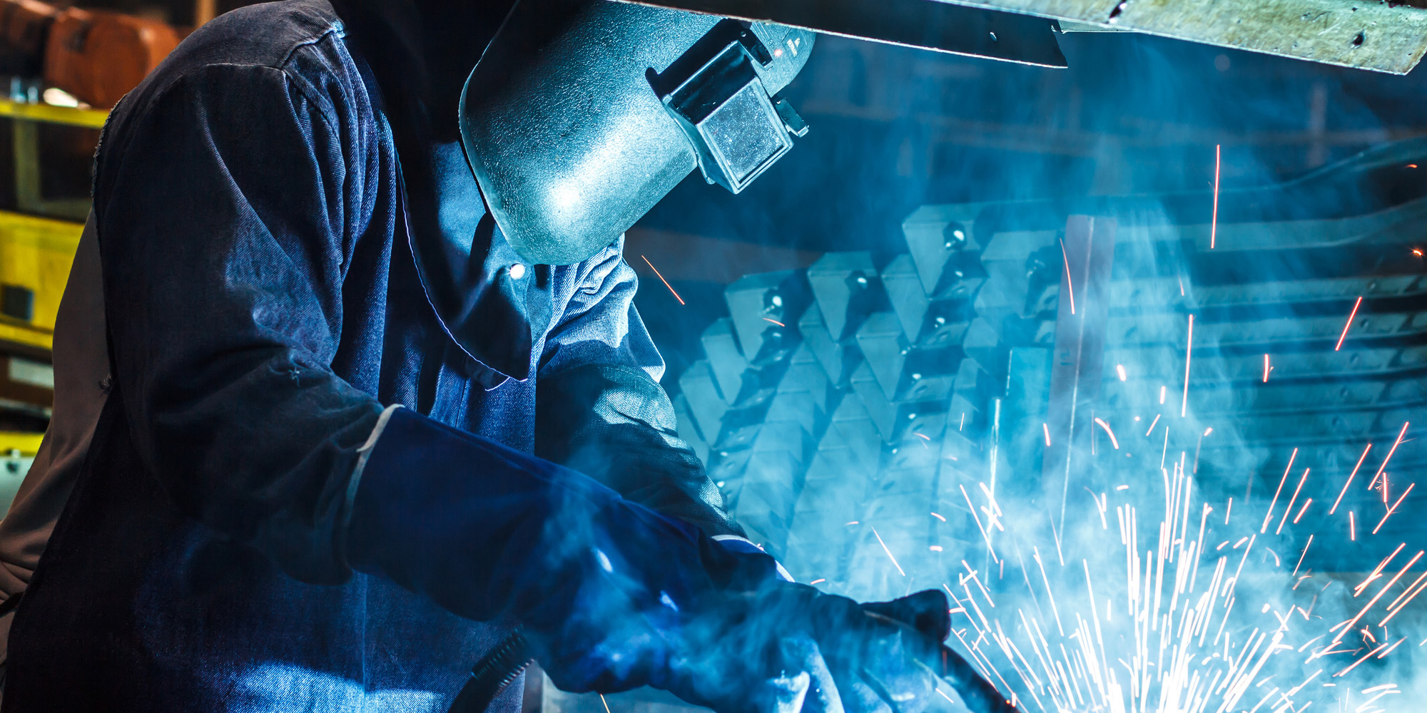 創造力と技術力で溶接業界の発展を目指す