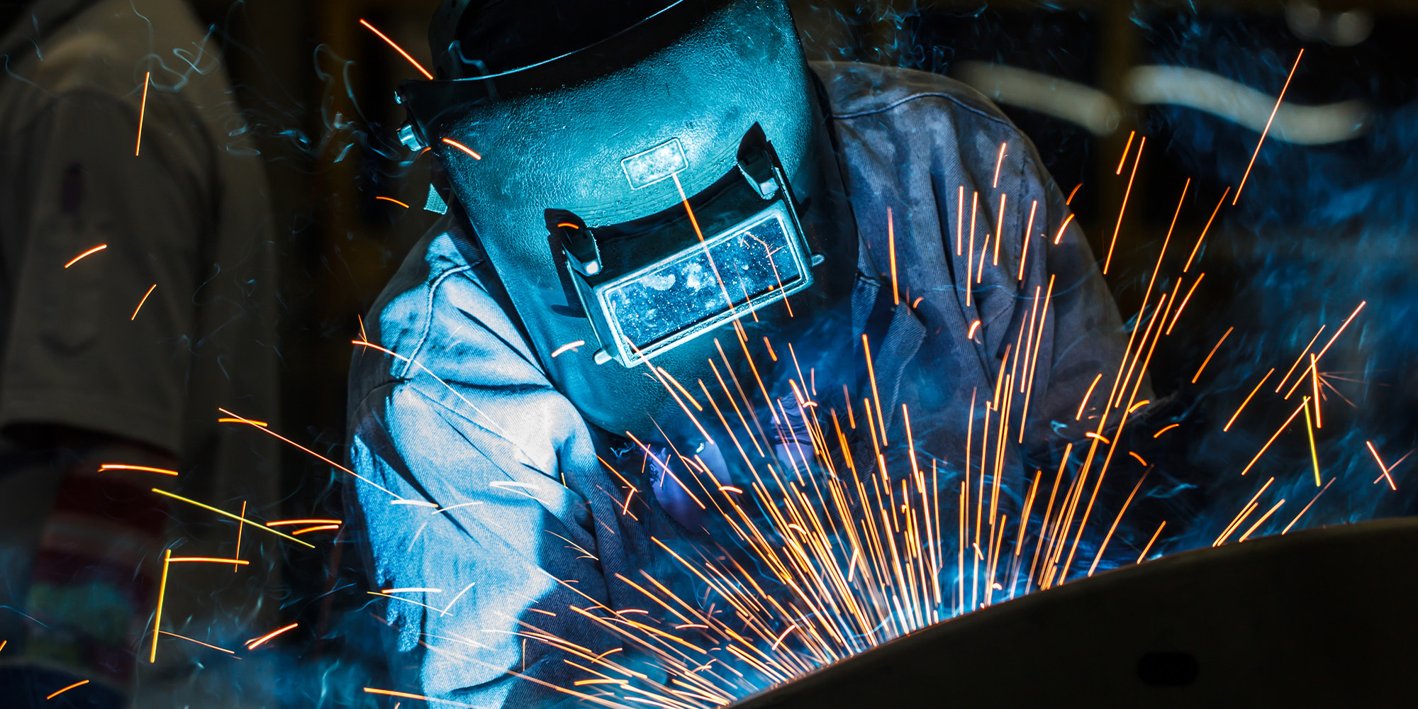 創造力と技術力で溶接業界の発展を目指す